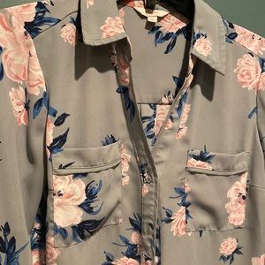 Candies button down shirt 🌸